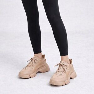 Christian Dior D-Connect Trainer